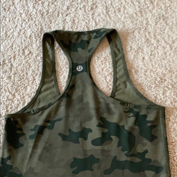 🍋 lululemon camo cool racerback tank top size 6 (lululemon size small) - Picture 14 of 16